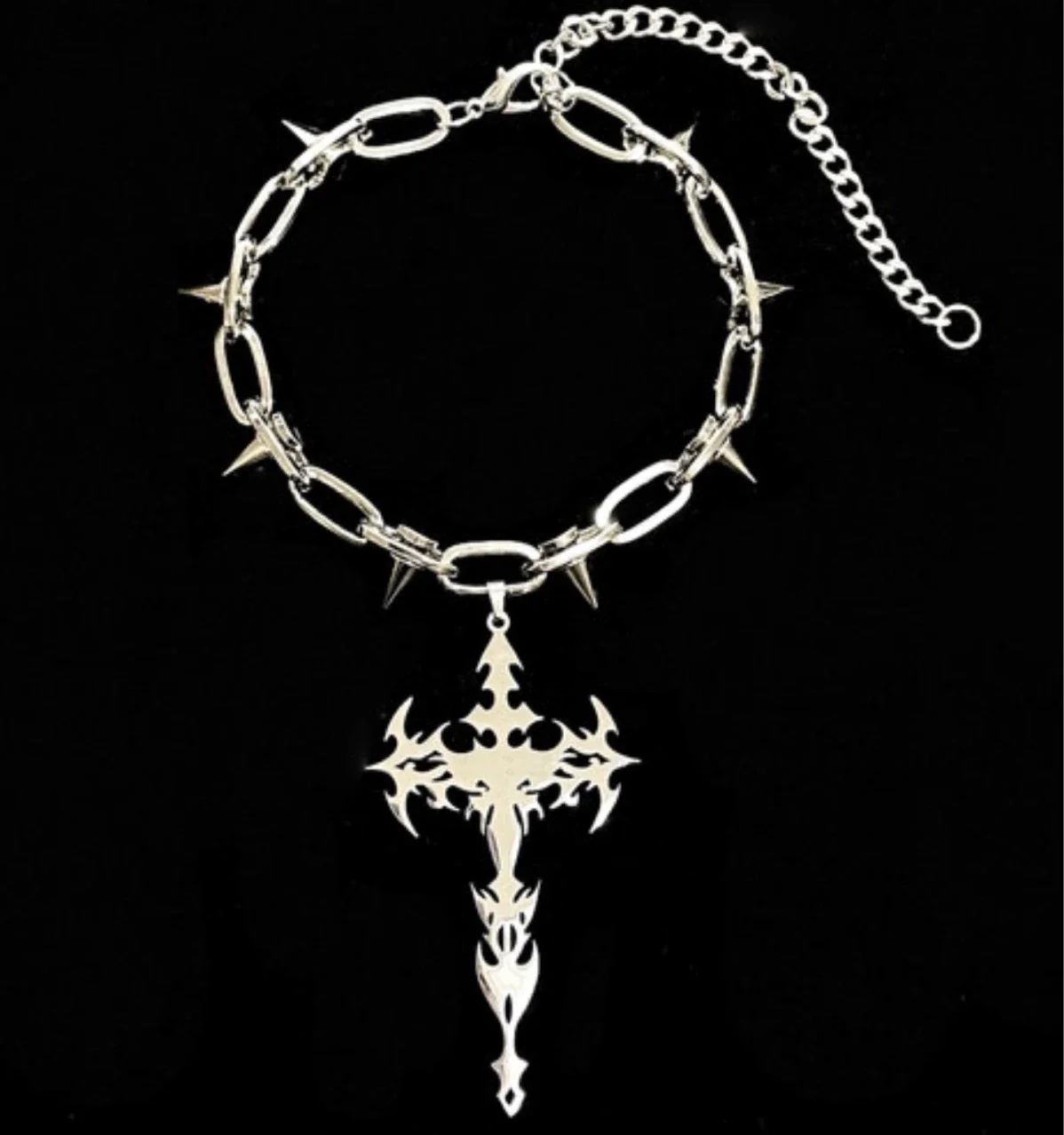 Spikes Cross Neckless